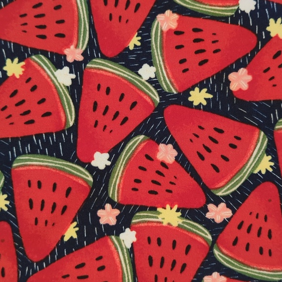 LulaRoe Watermelon Leggings TC2 Red Pattern - Picture 4 of 11